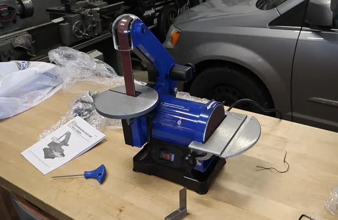 1" x 30" Grinders belt size is the thinnest and shortest.