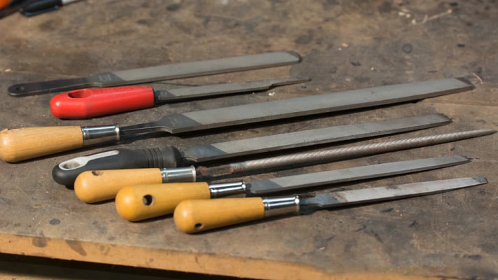 23 Knife Making Tools: The Ultimate Guide to Knife Smithing